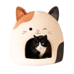 Cam the Cat Squishmallows Pet Cave