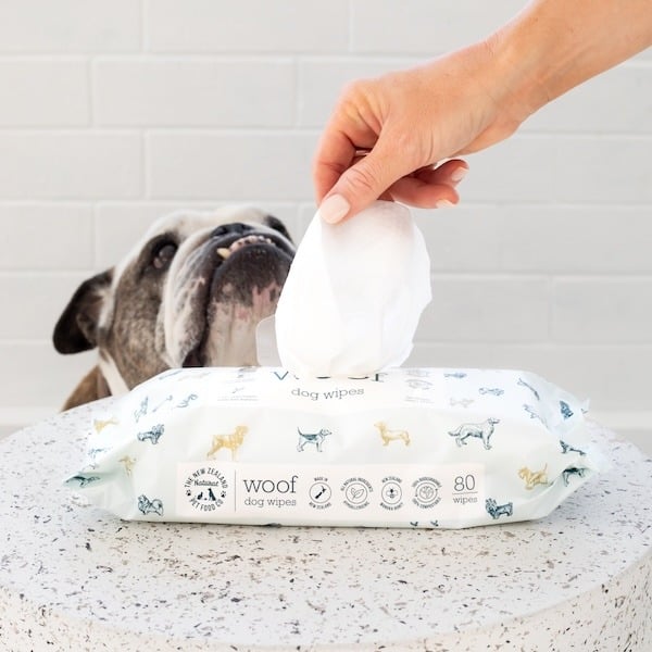 WOOF Manuka Honey Dog Wipes